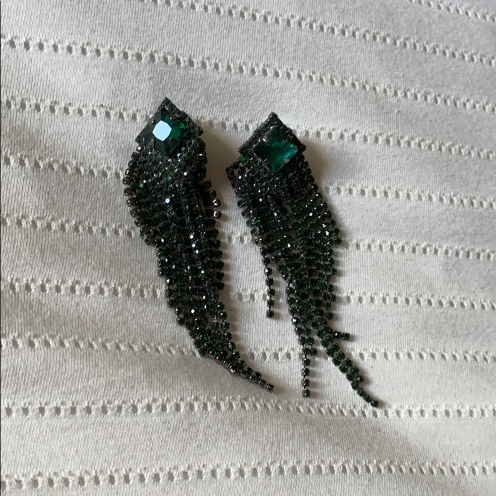 NWOT H&M Emerald Green Crystal Earrings